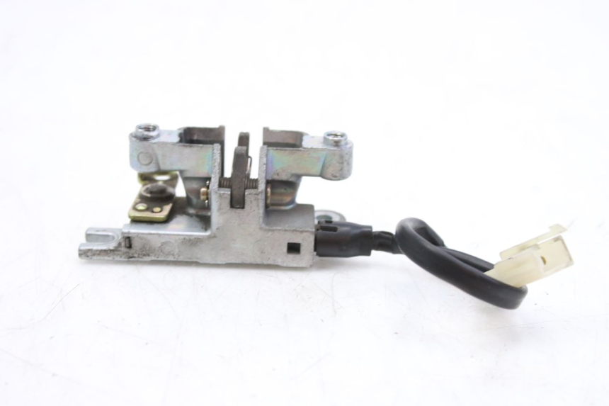 photo de SEAT LOCK KYMCO SENTO 100 (2008 - 2013) - Zoom on usage condition