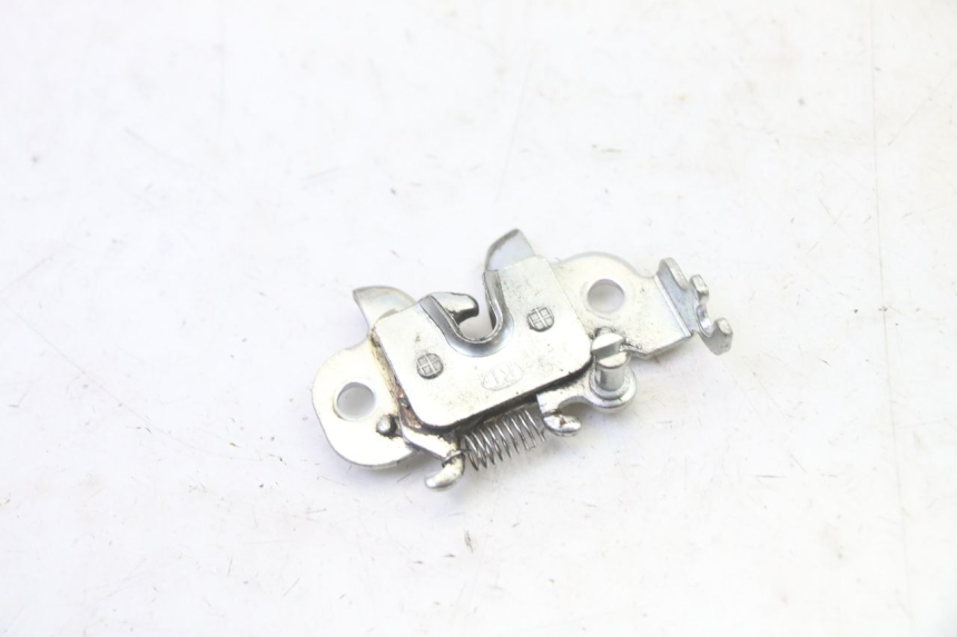 photo de SEAT LOCK SET PEUGEOT STREETZONE I 2T 50 (2018 - 2020) - Component detail