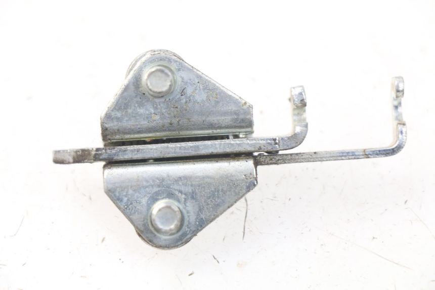 photo de SEAT LOCK SET YAMAHA TDM ABS 900 (2002 - 2014) - Zoom on usage condition