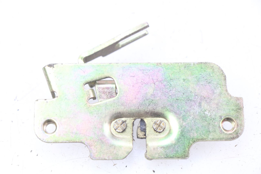 photo de SEAT LOCK PEUGEOT TWEET 4T 50 (2018 - 2022) - Zoom on usage condition