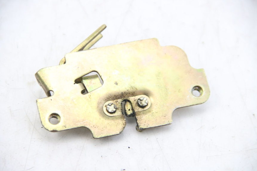 photo de SEAT LOCK PEUGEOT TWEET 4T 50 (2010 - 2014) - Zoom on usage condition