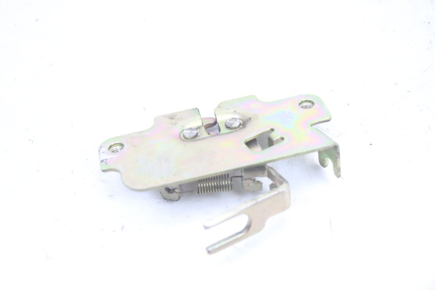 photo de SEAT LOCK PEUGEOT TWEET 4T 50 (2018 - 2022) - Zoom on usage condition