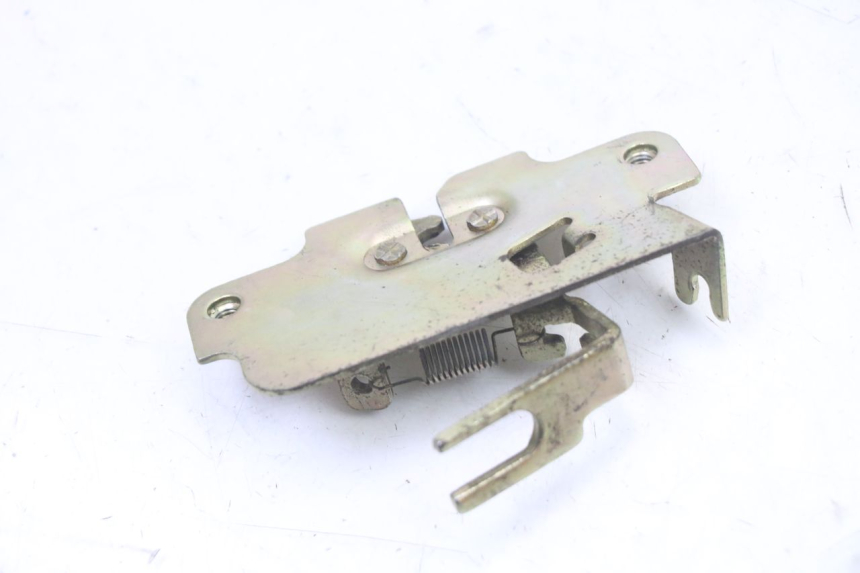 photo de SEAT LOCK SET PEUGEOT TWEET PRO CARGO 50 (2018 - 2022) - Zoom on usage condition