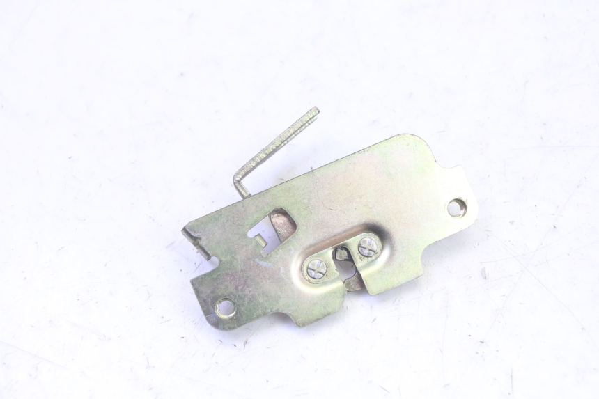 photo de SEAT LOCK SET PEUGEOT TWEET PRO EFI 4T 50 (2021 - 2022) - Zoom on usage condition