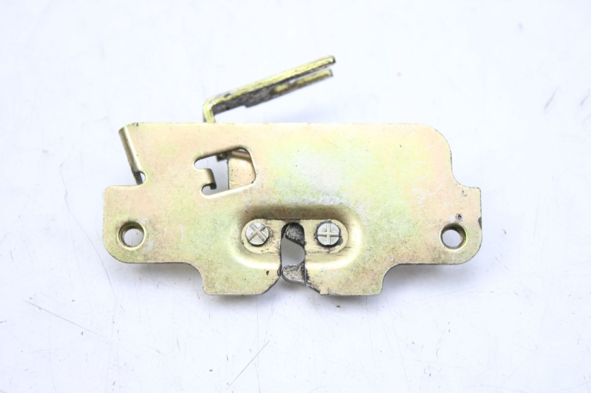 photo de SEAT LOCK PEUGEOT TWEET 125 (2010 - 2017) - Surface and material condition