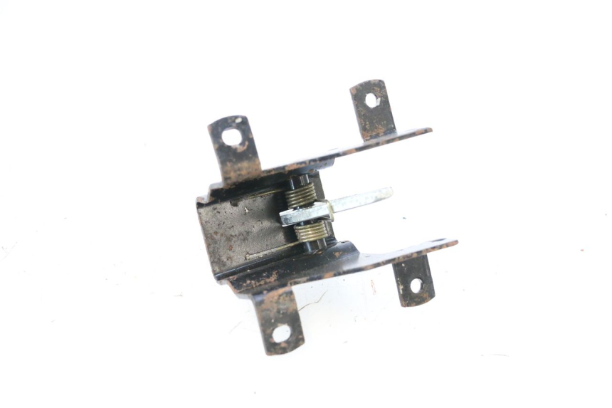 photo de SEAT LOCK SET PIAGGIO VESPA PK FL 2T 50 (1990 - 1996) - Zoom on usage condition