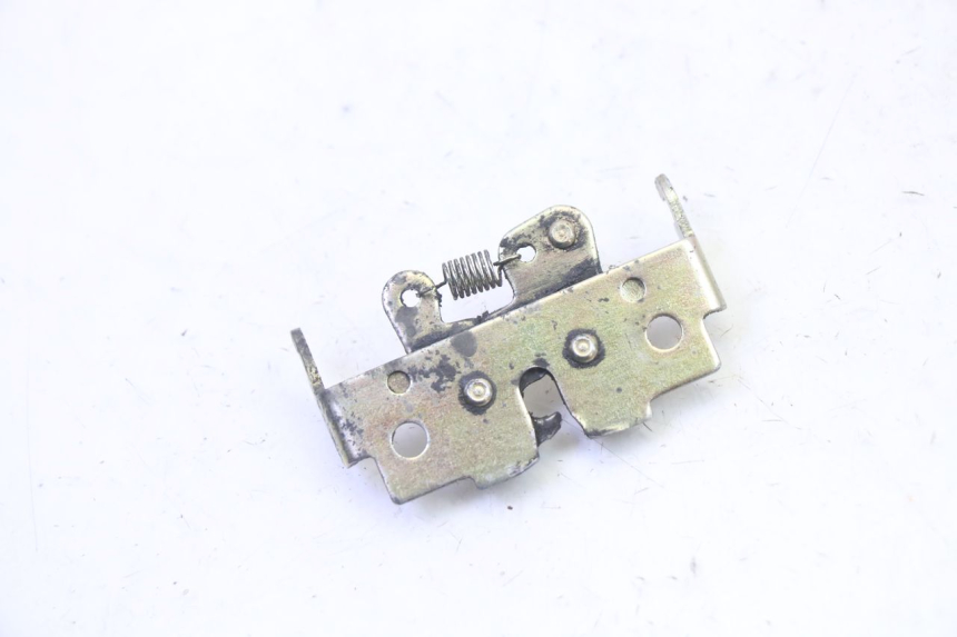 photo de SEAT LOCK PEUGEOT VIVACITY NEW 2T 50 (2008 - 2017) - Zoom on usage condition