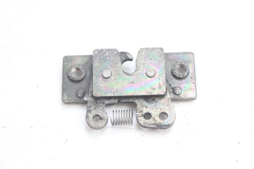 photo de SEAT LOCK SET PEUGEOT VIVACITY 50 (1998 - 2003) - Component detail