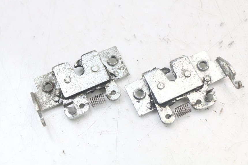 photo de SEAT LOCK YAMAHA X-MAX XMAX 250 (2006 - 2009) - Component detail