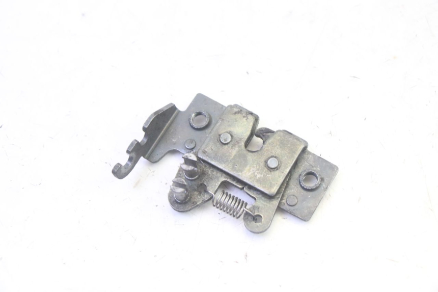 photo de SEAT LOCK PIAGGIO X8 125 (2004 - 2007) - Component detail