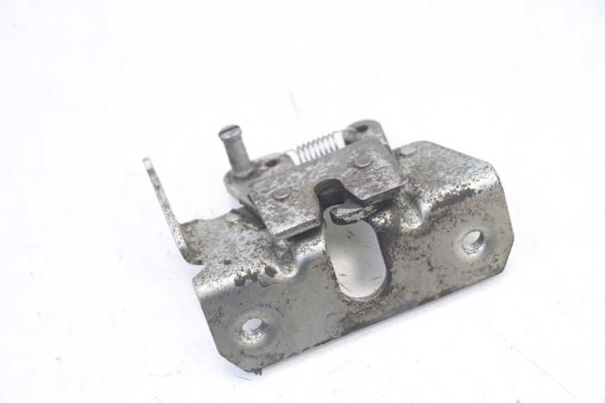 photo de SEAT LOCK SET YAMAHA TZR 50 (2008 - 2016) - Zoom on usage condition