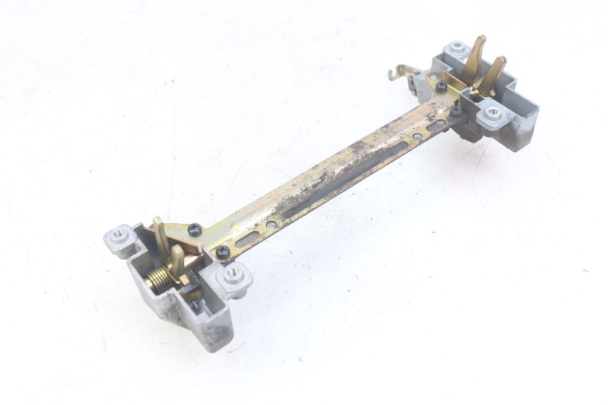 photo de SEAT LOCK YAMAHA YP MAJESTY 400 (2004 - 2008) - Alternative perspective