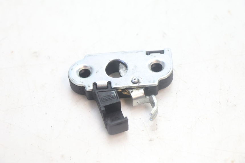 photo de SEAT LOCK YAMAHA YP MAJESTY 125 (2007 - 2010) - Component detail