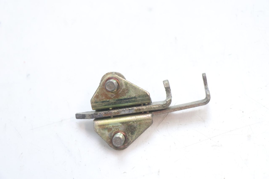 photo de SEAT LOCK SET YAMAHA YZF R GENESIS 750 (1993 - 1998) - Zoom on usage condition