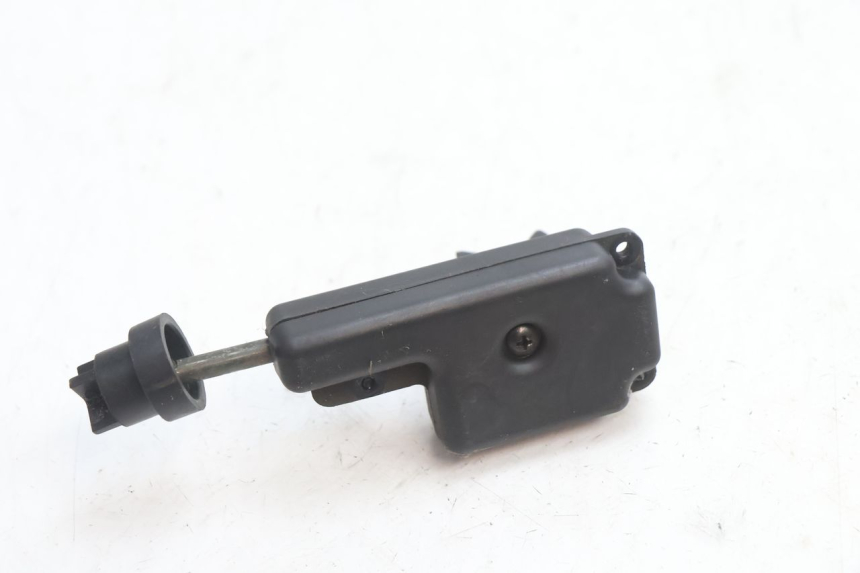 photo de SEAT LOCK PIAGGIO ZIP 2T 50 (2009 - 2019) - Zoom on usage condition