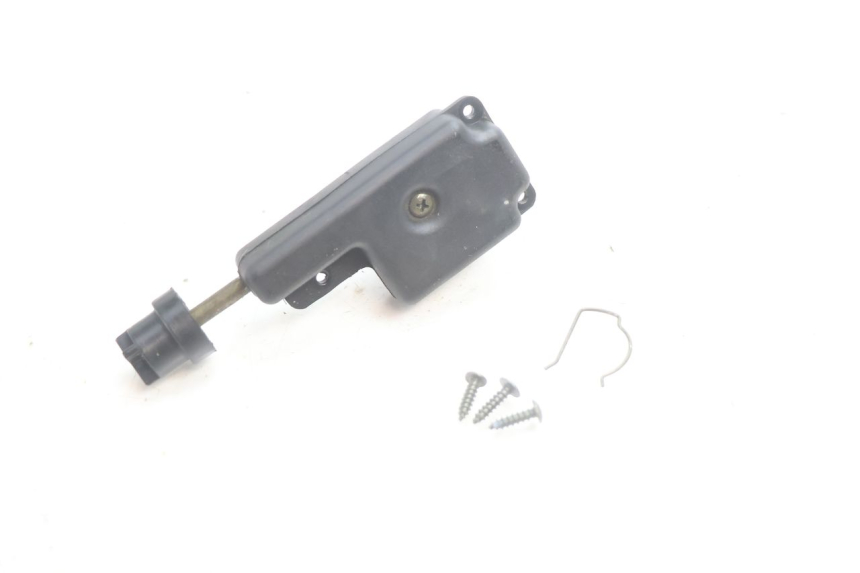 photo de SEAT LOCK SET PIAGGIO ZIP 4T 50 (2006 - 2017) - Alternative perspective