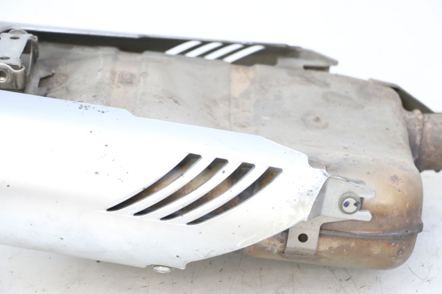 photo de EXHAUST SILENCER YAMAHA FZ6 FAZER S2 600 (2007 - 2011) - Detailed visual inspection