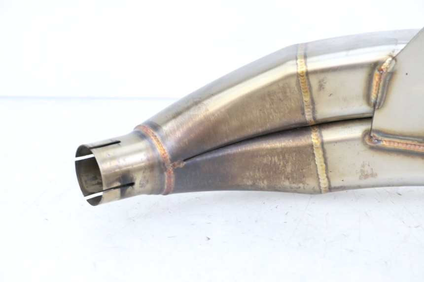 photo de EXHAUST SILENCER SUZUKI GSR 750 (2011 - 2017) - Component zoom