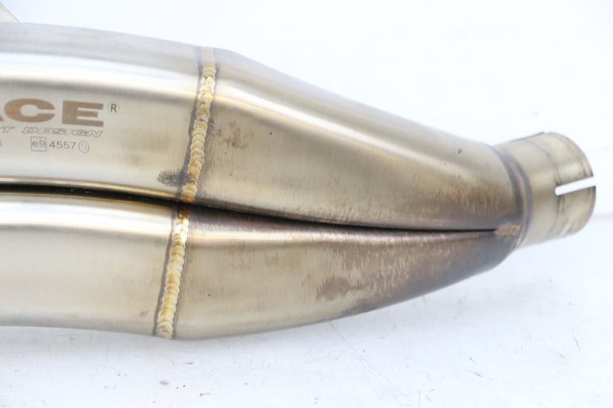 photo de EXHAUST SILENCER SUZUKI GSR 750 (2011 - 2017) - Detailed visual inspection