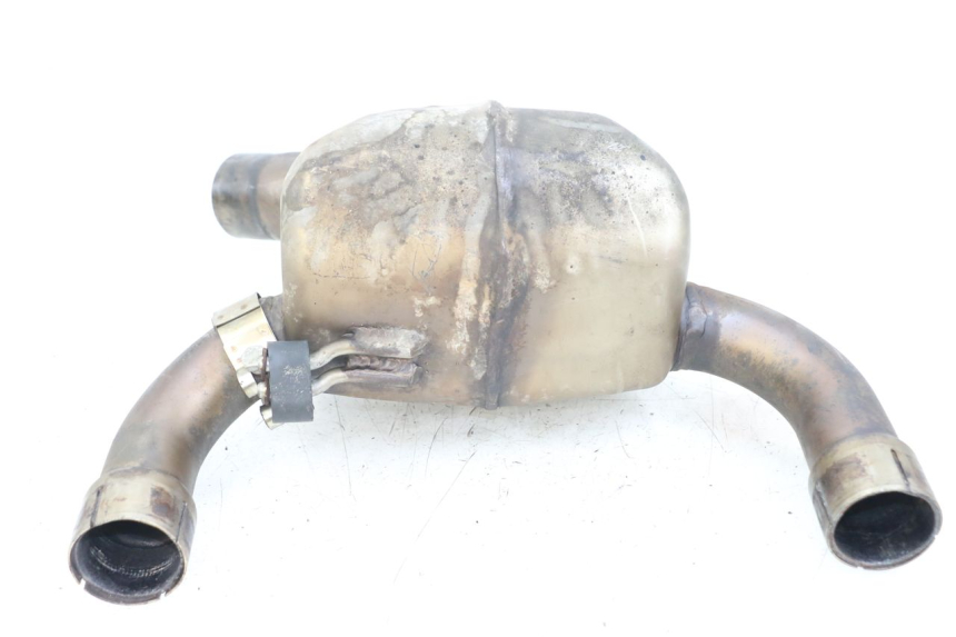 photo de EXHAUST MOTO GUZZI NORGE 8V GT 1200 (2011 - 2016) - Technical close-up