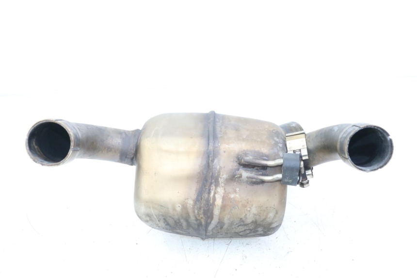 photo de EXHAUST MOTO GUZZI NORGE 8V GT 1200 (2011 - 2016) - Fixing points details