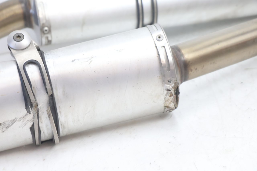 photo de EXHAUST SILENCER DUCATI SS IE DS CARENEE 1000 (2002 - 2006) - Technical close-up