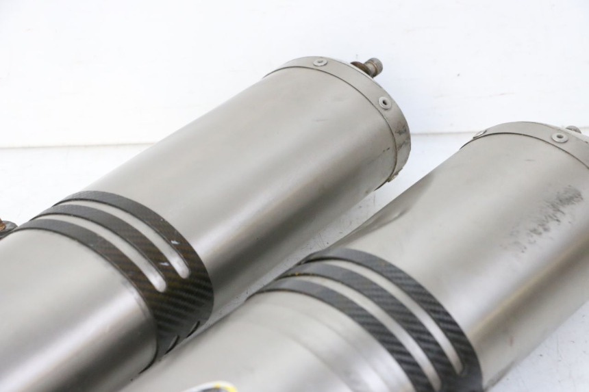 photo de EXHAUST SILENCER KTM SUPERENDURO R 950 (2005 - 2009) - Alternative perspective