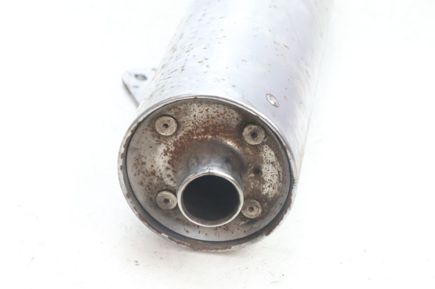 photo de EXHAUST SILENCER DAELIM VJ ROADWIN 125 (2004 - 2007) - Fixing points details