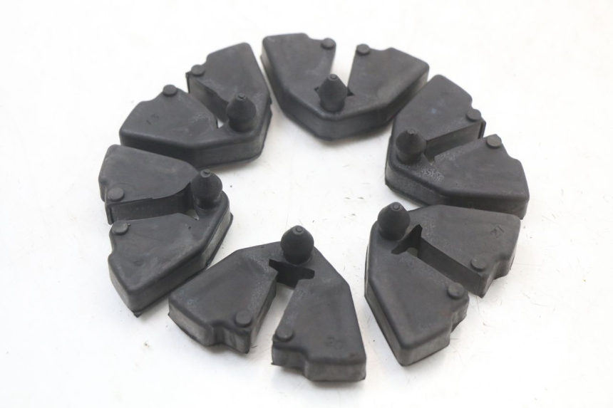 photo de SPROCKET SILENTBLOCK SUZUKI GSX E 250 (1982 - 1983) - Component detail