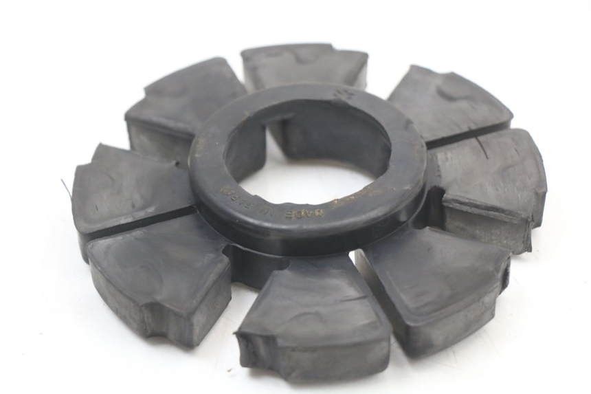 photo de SPROCKET SILENTBLOCK SUZUKI GZ MARAUDER 125 (1998 - 2004) - Component detail