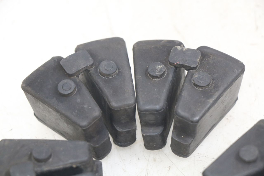 photo de CROWN WHEEL SILENTBLOCK YAMAHA YZF R THUNDERCAT 600 (1996 - 2003) - Zoom on usage condition