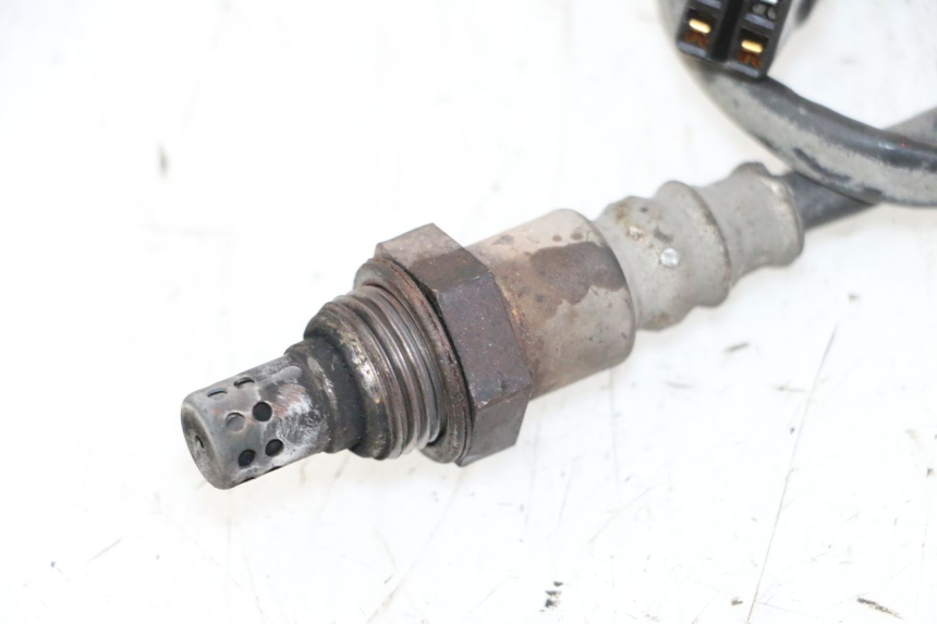 photo de OXYGEN SENSOR SUZUKI BURGMAN 125 (2007 - 2014) - Zoom on usage condition