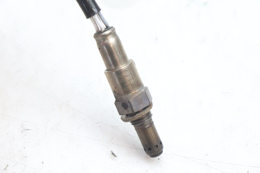 photo de LAMBDA SENSOR YAMAHA FZ8 800 (2010 - 2016) - Alternative perspective