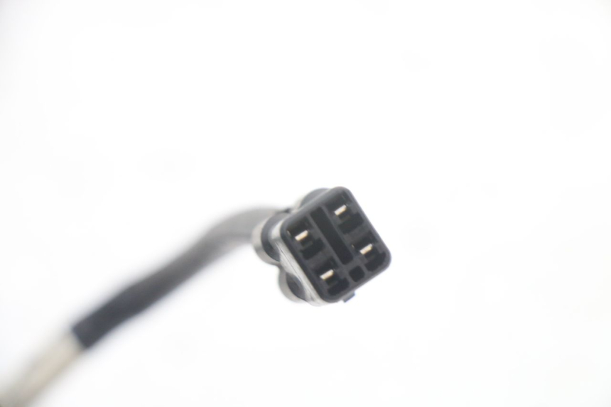 photo de LAMBDA SENSOR KYMCO XCITING 500 (2007 - 2010) - Alternative perspective