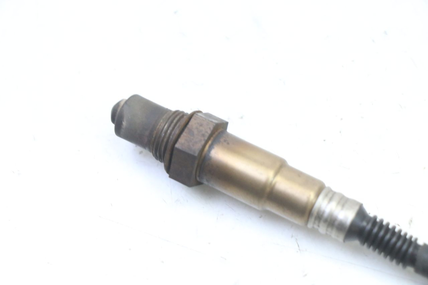 photo de LAMBDA SENSOR PEUGEOT SATELIS 250 (2006 - 2012) - Alternative perspective