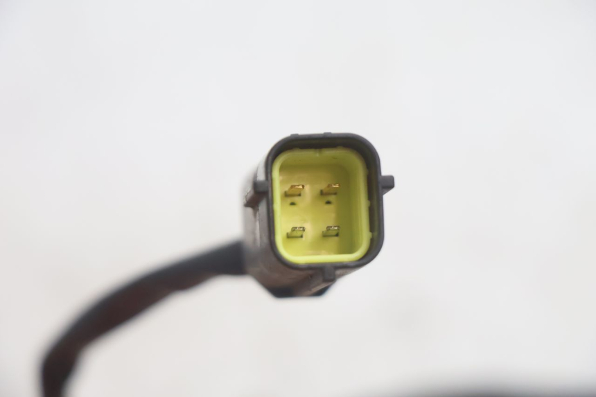 photo de LAMBDA SENSOR PEUGEOT SATELIS 125 (2013 - 2018) - Technical close-up