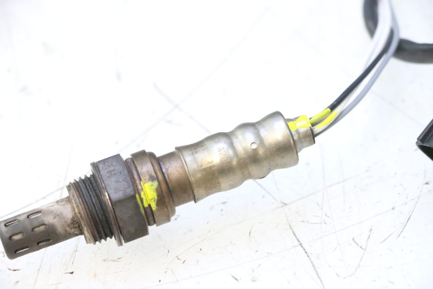 photo de LAMBDA SENSOR PEUGEOT SATELIS 125 (2013 - 2018) - Alternative perspective