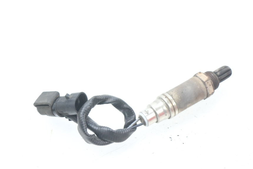 photo de LAMBDA SENSOR PIAGGIO VESPA GTS SUPER IE 125 (2009 - 2016) - Alternative perspective