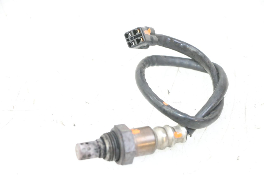 photo de OXYGEN SENSOR YAMAHA XMAX X-MAX 125 (2006 - 2009) - Technical close-up
