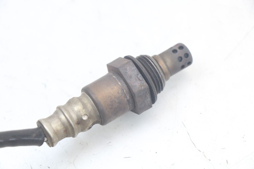 photo de OXYGEN SENSOR YAMAHA XMAX X-MAX 125 (2006 - 2009) - Technical close-up