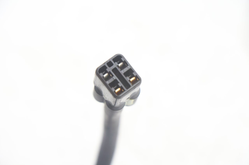 photo de OXYGEN SENSOR YAMAHA XMAX X-MAX 125 (2006 - 2009) - Alternative perspective
