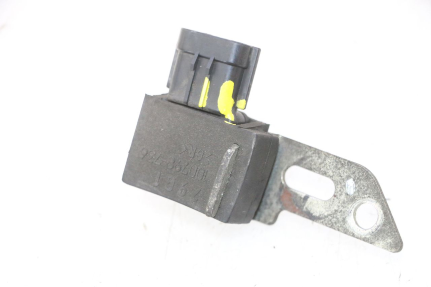 photo de AIR PRESSURE SENSOR SUZUKI BURGMAN 125 (2007 - 2014) - Main view