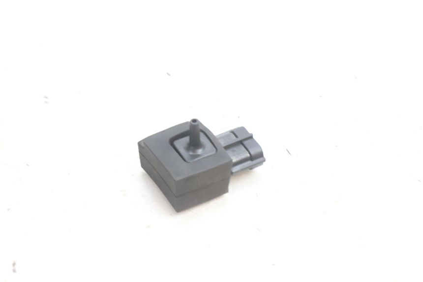 photo de AIR PRESSURE SENSOR SUZUKI BURGMAN 125 (2007 - 2014) - Zoom on usage condition