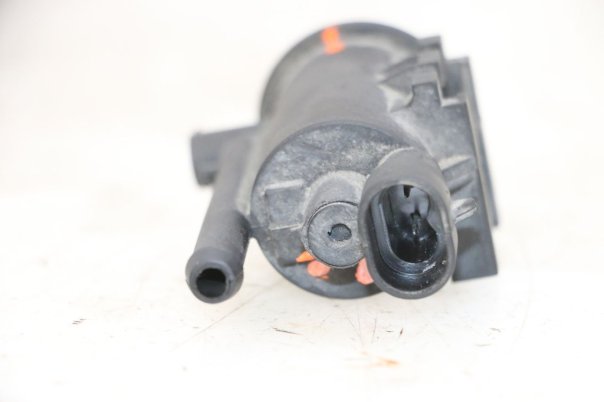 photo de AIR PRESSURE SENSOR KSR CODE 125 (2018 - 2020) - Fixing points details