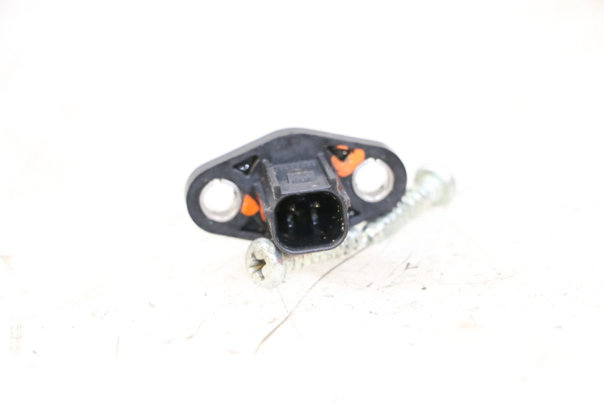 photo de AIR PRESSURE SENSOR HONDA CRF R 250 (2020 - 2021) - Component detail