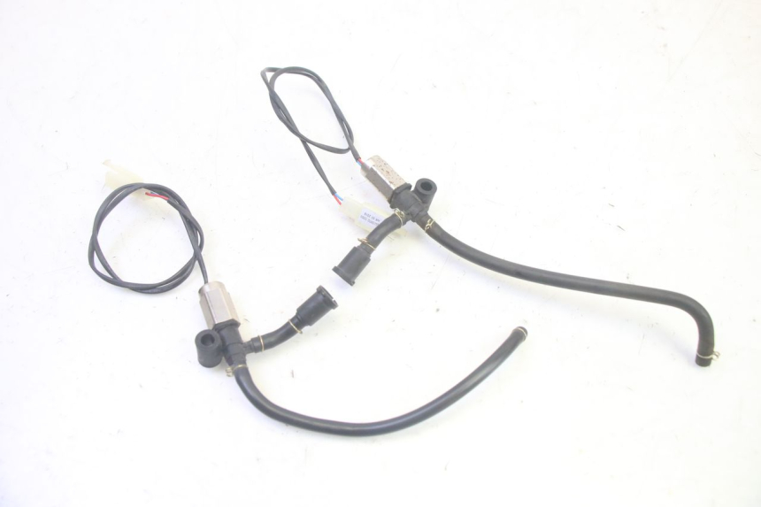 photo de AIR PRESSURE SENSOR SYM CROX 4T 50 (2016 - 2023) - Alternative perspective