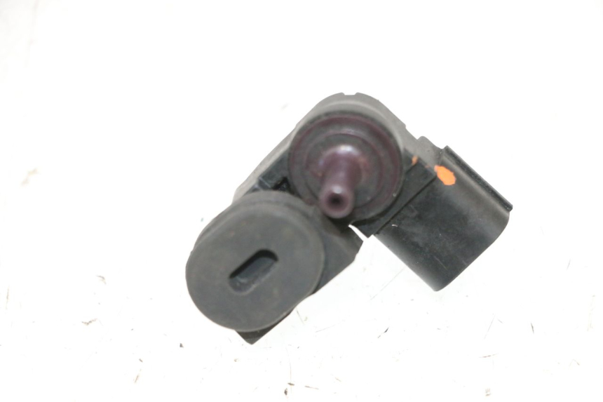 photo de AIR PRESSURE SENSOR KAWASAKI ER-6 ER6 F ABS 650 (2012 - 2016) - Zoom on usage condition