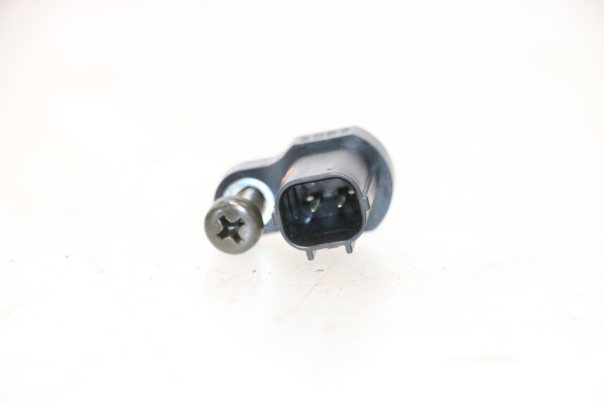 photo de AIR PRESSURE SENSOR KAWASAKI ER-6 ER6 N 650 (2005 - 2009) - Zoom on usage condition