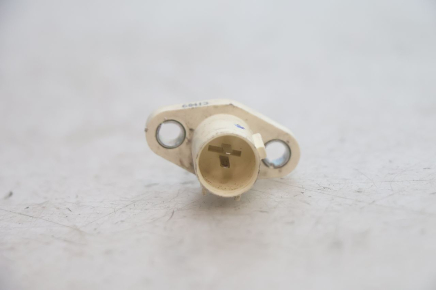photo de AIR PRESSURE SENSOR HONDA FJS SILVER WING SILVERWING 400 (2005 - 2008) - Zoom on usage condition