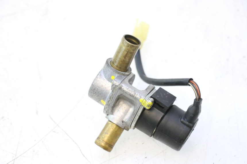 photo de AIR PRESSURE SENSOR HONDA FJS SILVER WING SILVERWING 400 (2005 - 2008) - Zoom on usage condition